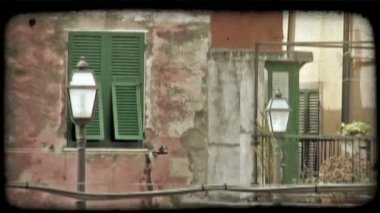 Atış İtalyan evlerin kilitleme. Vintage stilize video klip.