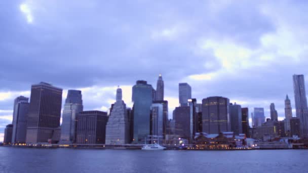 Panning Shot Van New York City Van Een Afstand Het — Stockvideo