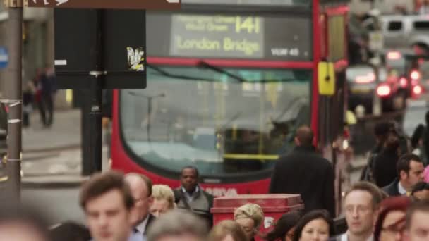 London Verenigd Koninkrijk Oktober 2011 Verkeer Drukke Straat Tijdens Het — Stockvideo
