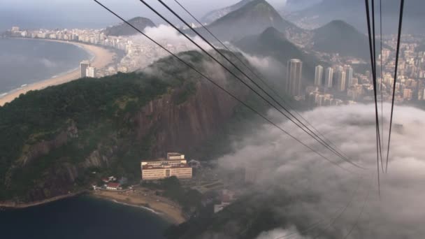 Lenta Sartén Niebla Sobre Ciudad Río Janeiro Brasil — Vídeo de stock