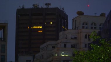 Rio de Janeiro, Brezilya için gece binaların atış