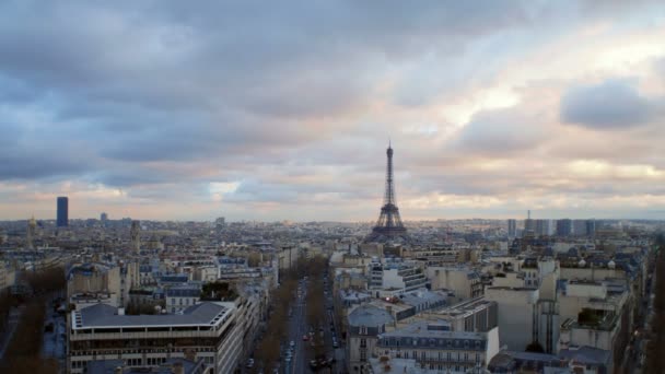 Timelapse París Francia Mirando Por Avenida Lena Hacia Torre Eiffle — Vídeos de Stock