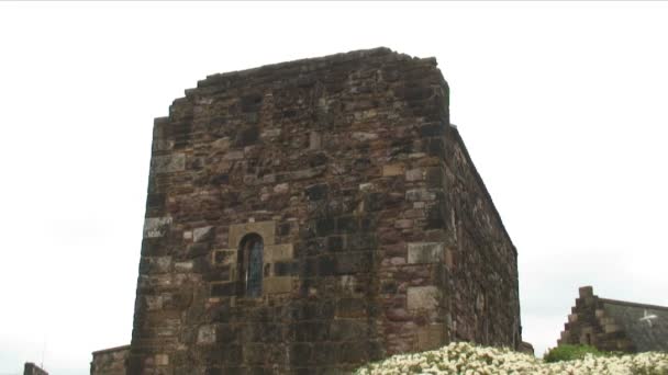 Постріл Старий Квадратних Кам Яні Вежі Единбурзі Шотландія — стокове відео