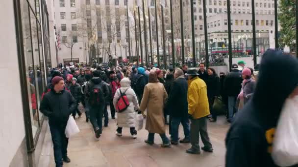 Shot Group Pedestrians Sidewalk Walking Various Directions New York City — Stock Video