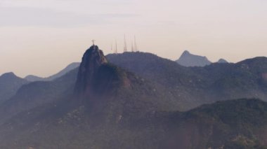 Cristo Redentor Rio de Janeiro, Brezilya için uzak çekim