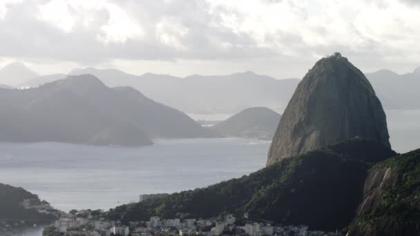 Przechylanie Strzał Budynków Mieście Rio Janeiro Brazylia — Wideo stockowe