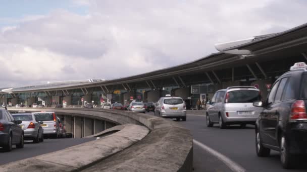 Foto Coches Que Conducen Hacia Aeropuerto Charles Gaulle París — Vídeos de Stock