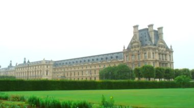 Genel bir plaza Paris görüntüsünü kaydırma.