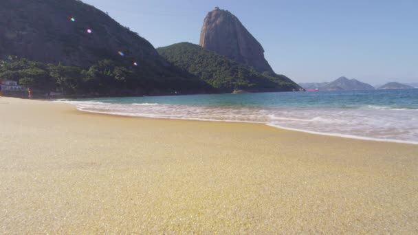 Foto Statica Onde Che Riversano Sulla Spiaggia Rossa Rio — Video Stock