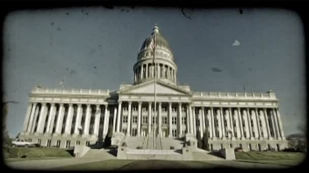 Široký Záběr Utah Capitol Building Zepředu Pilíři Schodiště Vedoucí Jeho — Stock video