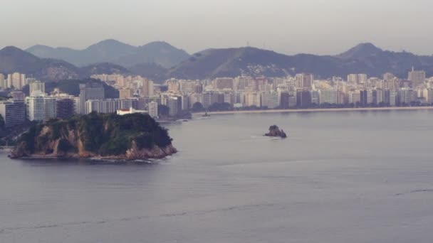 Полет Вертолете Над Атлантическим Океаном Возле Рио Жанейро Бразилия — стоковое видео