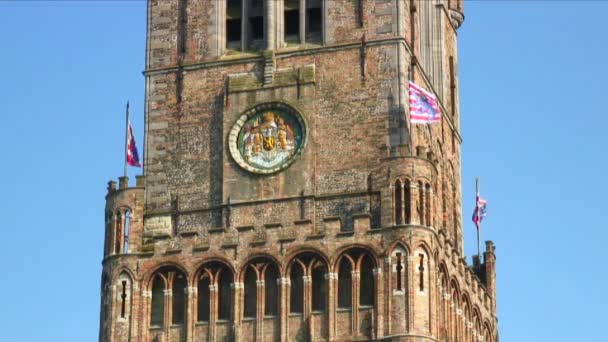 Tiro Uma Torre Igreja Brugge Bélgica — Vídeo de Stock