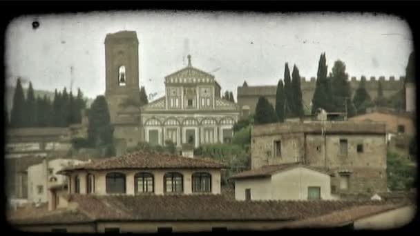 Tournage Clocher Loin Une Ville Italienne Vintage Stylisé Clip Vidéo — Video