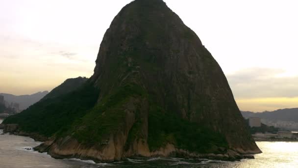Tembakan Udara Dari Gunung Sekitar Rio Janiero — Stok Video