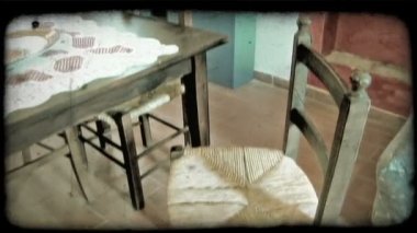 Bir İtalyan ev iç atış eğ. Vintage stilize video klip.