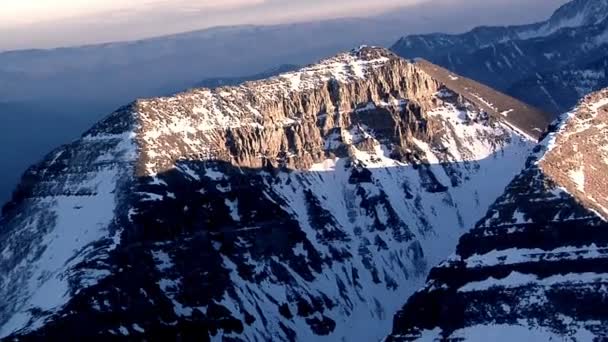 Foto Aerea Montagne Rosse Innevate Nello Utah Questa Ripresa Stata — Video Stock