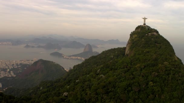 Rio Janeiro Brasil Junho 2013 Fotografia Aérea Uma Estátua Montanhas — Vídeo de Stock