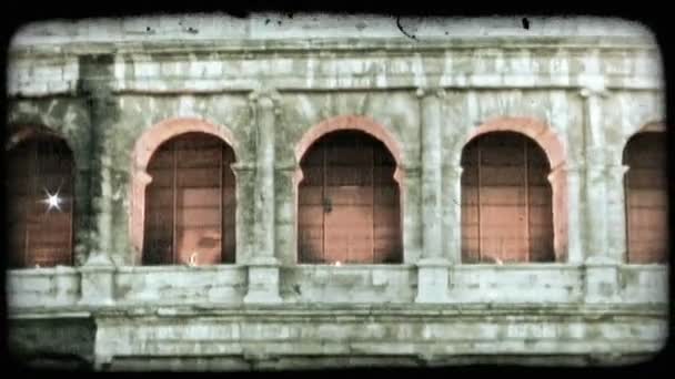 罗马竞技场点燃起拱的镜头 复古风格化视频剪辑 — 图库视频影像