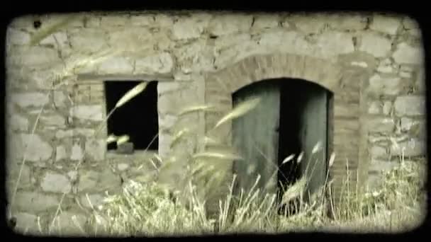 Выстрел Сожжённых Руин Города Италии Винтажный Стилизованный Видеоклип — стоковое видео