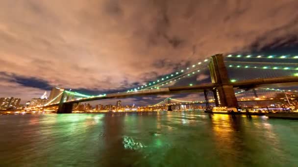 Brooklyn Manhattan Bridge Tijdspanne Van New York City Skyline Geschoten — Stockvideo