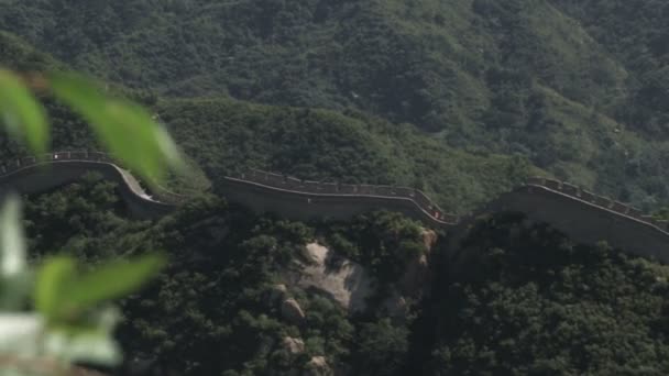 中国的长城中远距离的平底锅 在中国拍摄的 — 图库视频影像