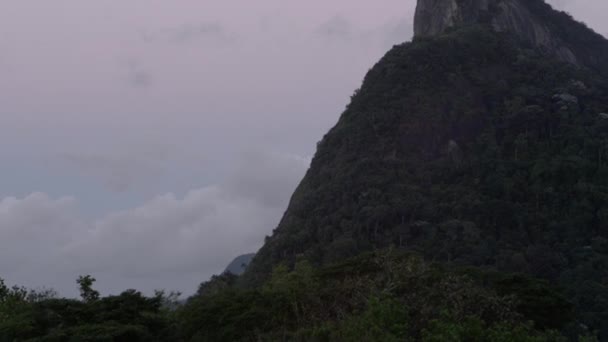 Górę Kadrowania Zdjęcia Chrystusa Corcovado Nad Rio Janeiro Brazylia Miski — Wideo stockowe