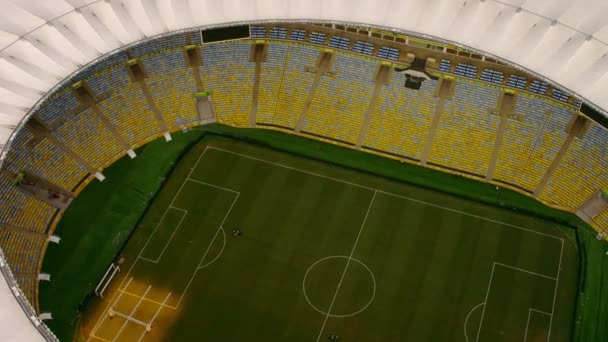 리우데자네이루 2013년 마라카나 경기장의 영상을 포함하여 브라질 리우데자네이루 움직이는 헬리콥터에서 — 비디오