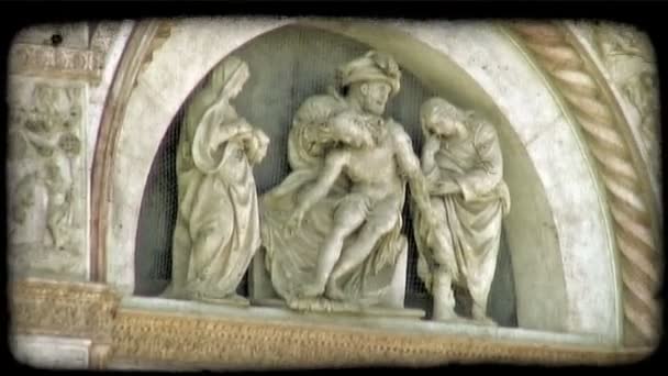 Средний Снимок Итальянской Статуи Винтажный Стилизованный Видеоклип — стоковое видео