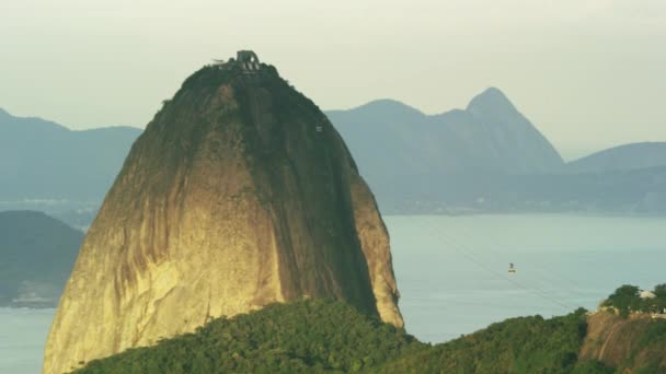 Esta Principalmente Uma Foto Montanha Sugarloaft Rio Janeiro Baía Pode — Vídeo de Stock