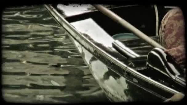 Shot Gondola Tied Dock Venice Vintage Stylized Video Clip — Stock Video