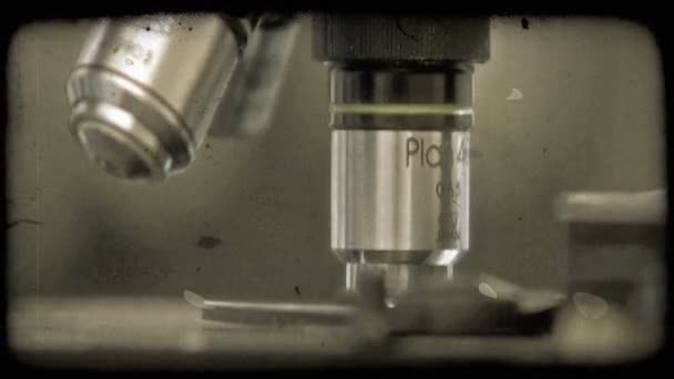 Gros Plan Des Pointes Tête Microscope Noir Argent Position Sur — Video