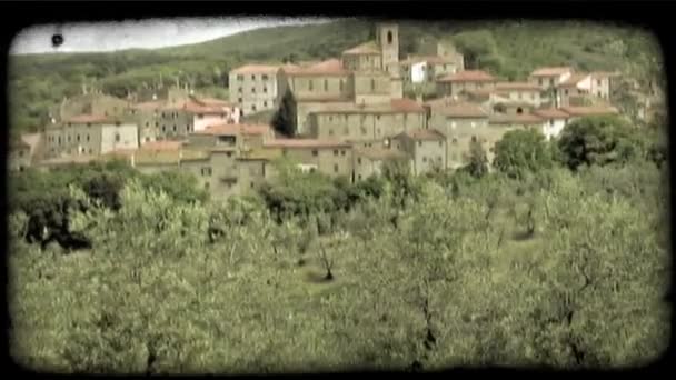 Далекий Снимок Города Холмах Италии Винтажный Стилизованный Видеоклип — стоковое видео