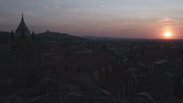 Weitwinkelaufnahme Der Antiken Stadtsilhouette Mit Sonnenuntergang — Stockvideo