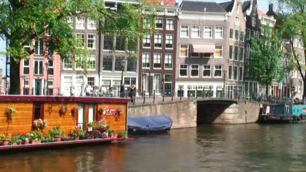 Time Lapse Shot Pessoas Andando Sobre Uma Ponte Amsterdã — Vídeo de Stock