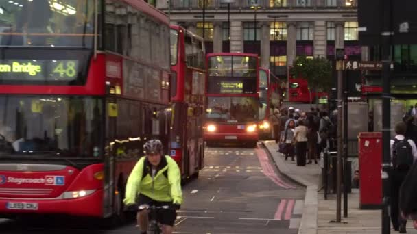 Лондон Объединенный Кингдом Октября 2011 Панорамный Вид Двухэтажного Автомобиля Оживленной — стоковое видео