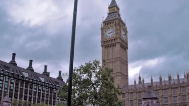 Reiserückblick Auf Big Ben Und Das Londonauge Hintergrund London England — Stockvideo