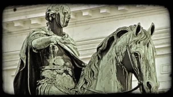 Shot Statue Showing Man Riding Horse Vienna Vintage Stylized Video — Stock Video