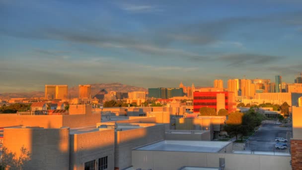 Timelapse Panorering University Nevada Soluppgång Med Utsikt Över Byggnader Skyline — Stockvideo