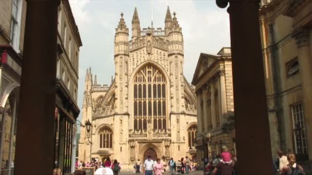 Abadia Bath Vista Entre Dois Pilares Bath Inglaterra — Vídeo de Stock