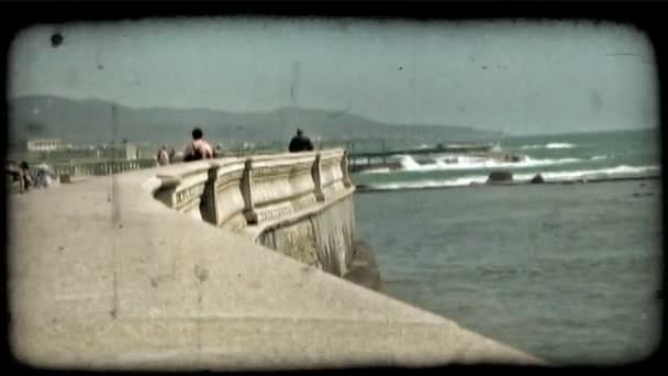 Vlny Havárie Skalách Itálii Vintage Stylizované Videoklip — Stock video
