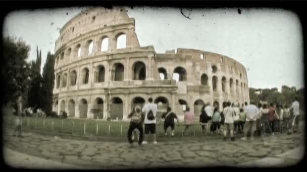 Rome Olaszország Május 2012 Városnézés Római Colosseum Több Turista Gyűlt — Stock videók