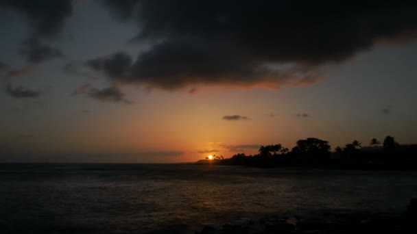 Timelapse Zachodzącego Słońca Południowym Krańcu Plaży Ipu Norwegski Kauai Wysp — Wideo stockowe