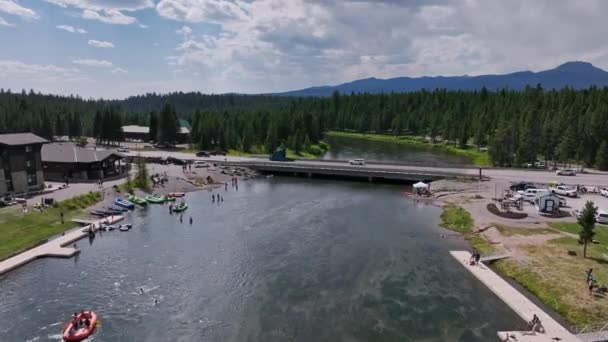 Aerial View Traffic Bridge Island Park Flying Henrys Fork Summer — Video Stock