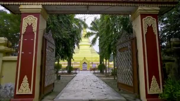 Myanmar Golden Temple Lumbini Sanskritik Nepal Aerial View — Stockvideo