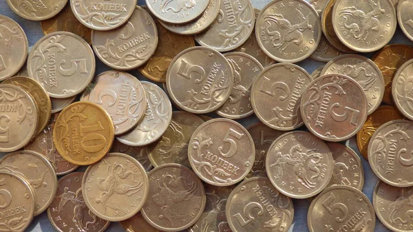 Ülkelerin bozuk para ve sikke yığınları