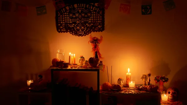 Ölüm Günü sunağı, Meksika Kutlaması