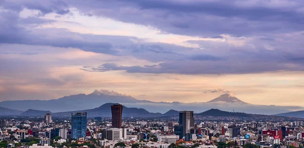 Foto Panorámica Ciudad México Tarde Nublada Con Una Vista Los — Foto de Stock