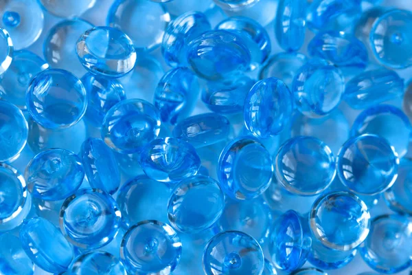 Perlas de mármol de vidrio azul transparente — Foto de Stock