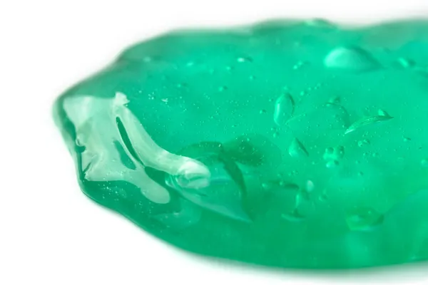 Gel liquido verde, blu menta o sapone isolato su sfondo bianco — Foto Stock