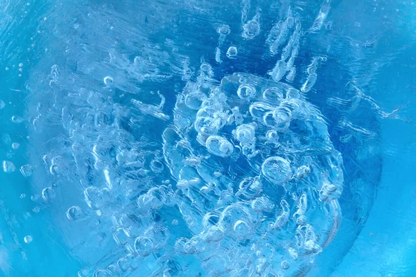 Frozen iced water in macro pattern. Light violet blue abstract natural composition — Foto de Stock